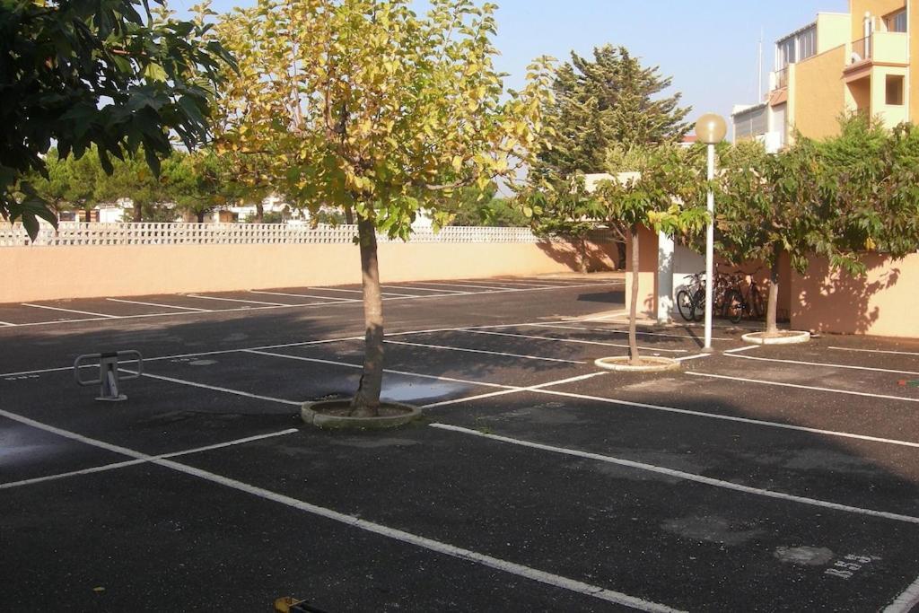 Gruissan Appartement Calme, Vue Sur Port De Plaisance -Clim, Empl.Parking Eksteriør bilde