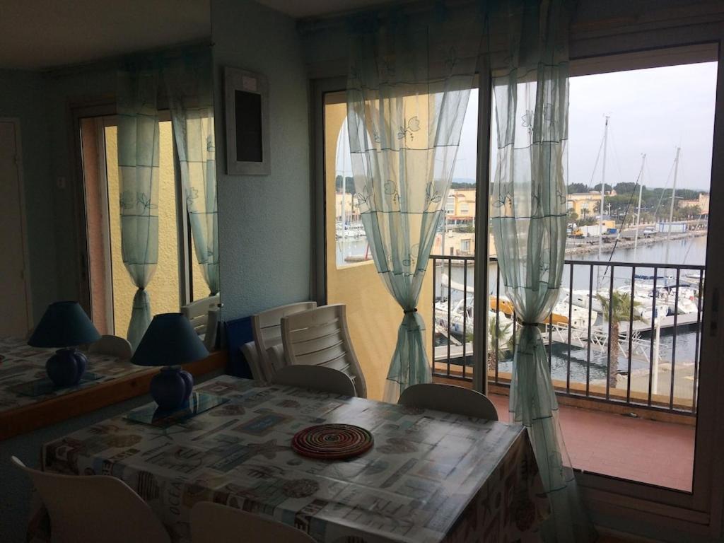 Gruissan Appartement Calme, Vue Sur Port De Plaisance -Clim, Empl.Parking Eksteriør bilde
