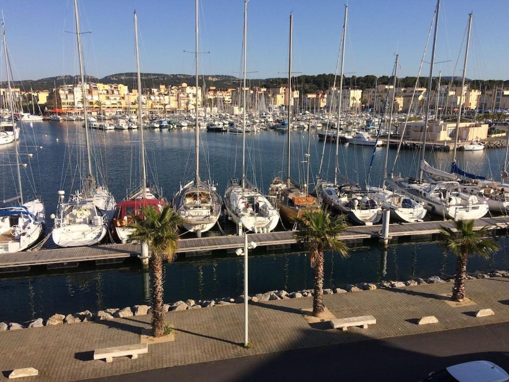 Gruissan Appartement Calme, Vue Sur Port De Plaisance -Clim, Empl.Parking Eksteriør bilde
